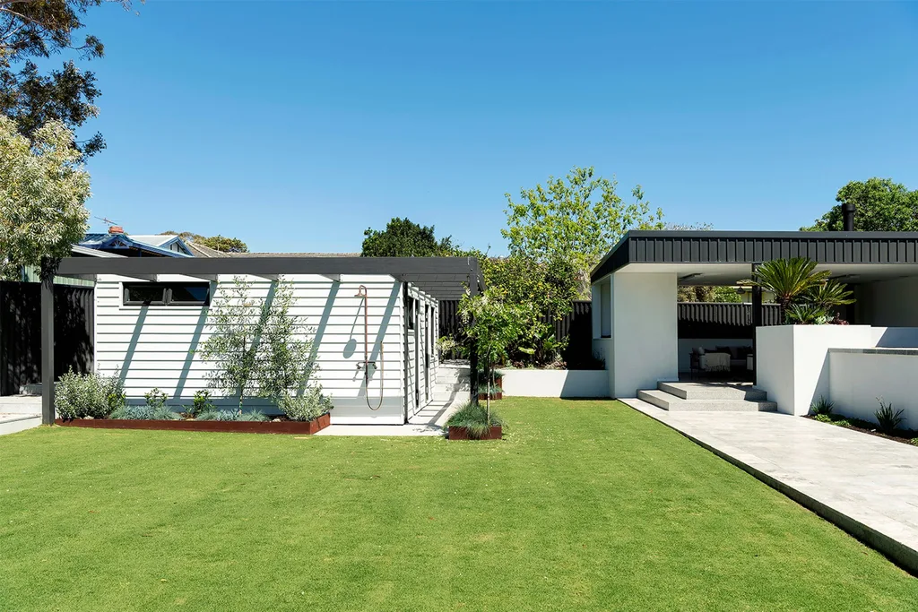 granny flat backyard shower