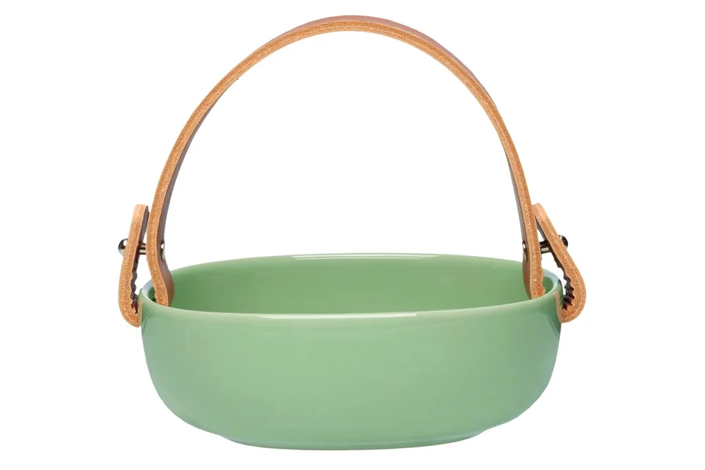 light-green-serving-dish