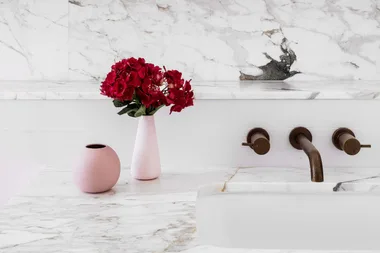 How to decorate your home for Valentine’s Day this year