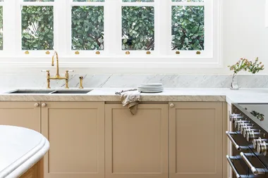 13 things you didn&rsquo;t know your dishwasher could do