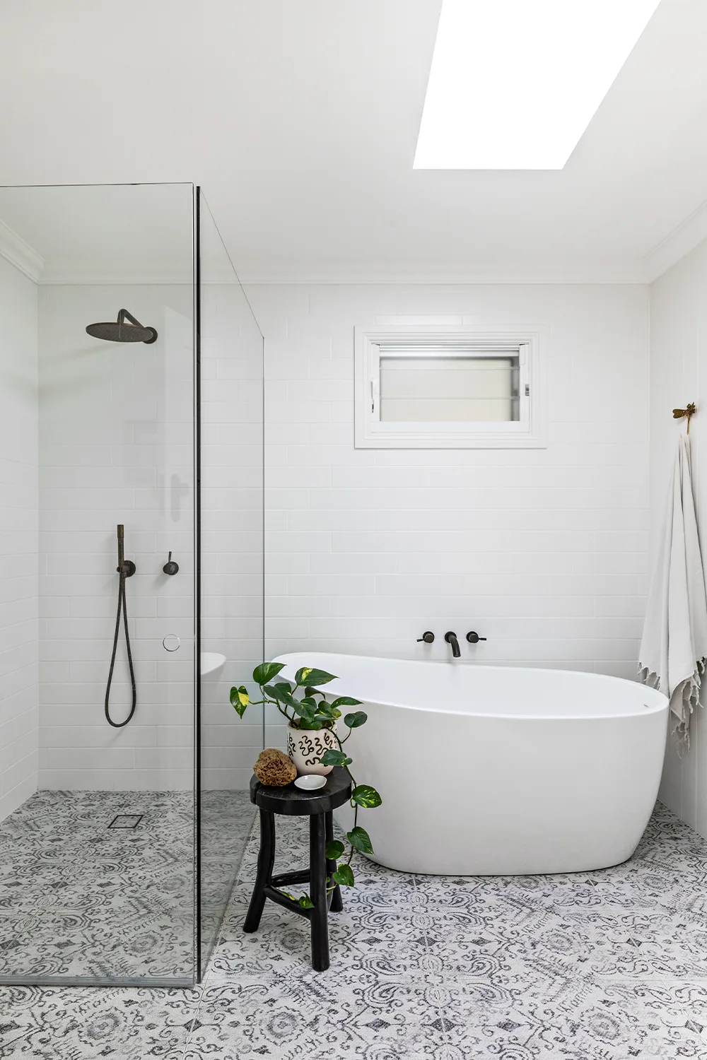 white-bathroom-skylight