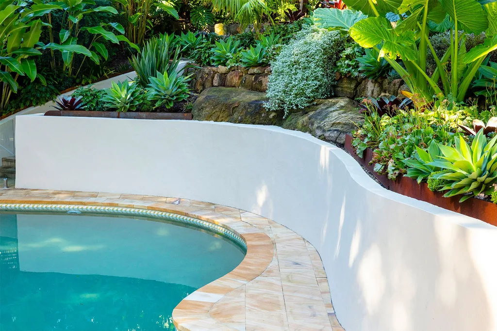 double bay garden bed pool