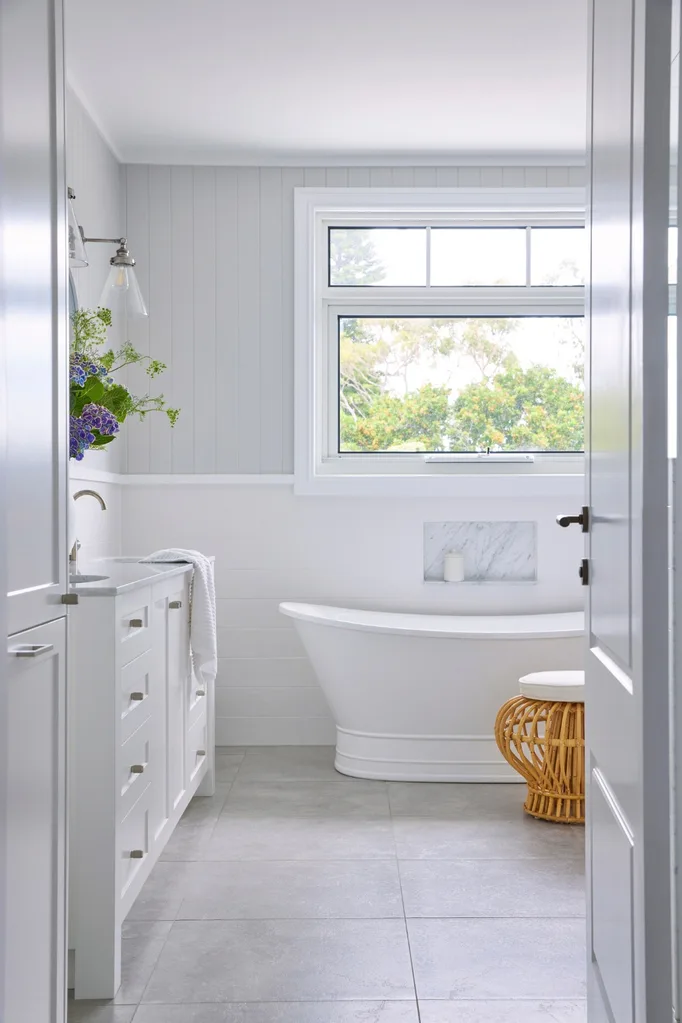 Hamptons bathroom with white and grey colour scheme