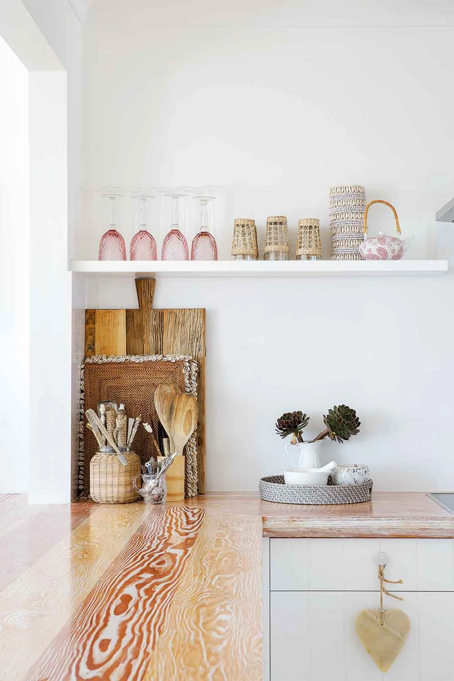 This timber kitchen benchtop is an alternative to engineered stone.