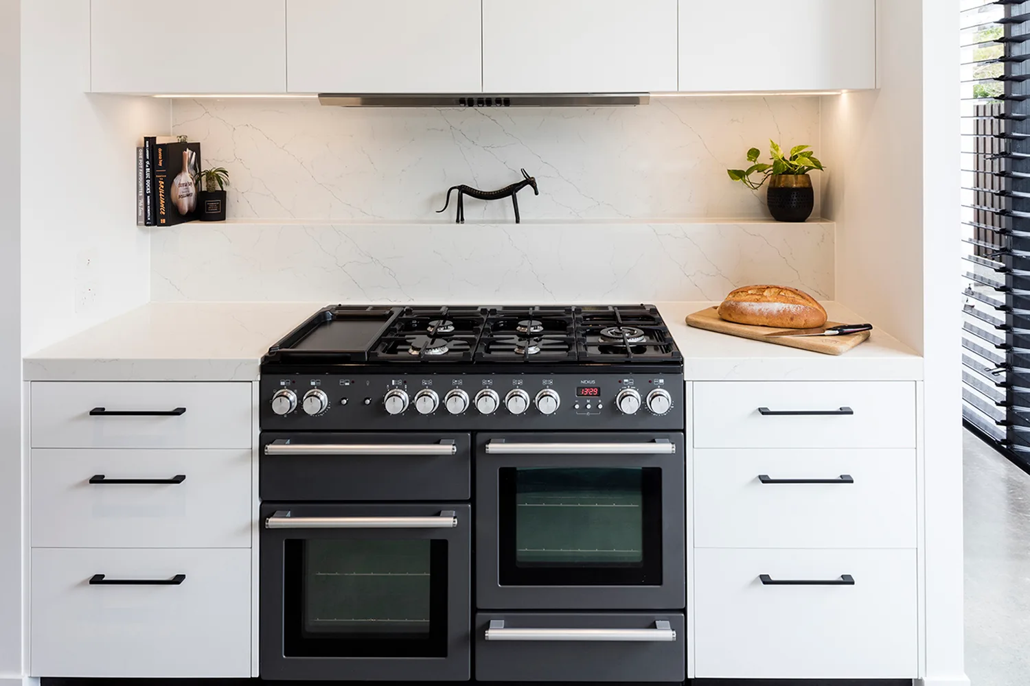 A show-stopping appliance like a Falcon range cooker can bring sophistication to the kitchen. Every Falcon range cooker is assessed to strict quality controls through the production process and comes with a 5-year warranty.