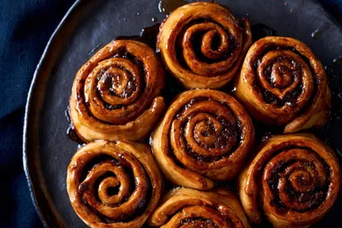 Yummy Chocolate scrolls recipe