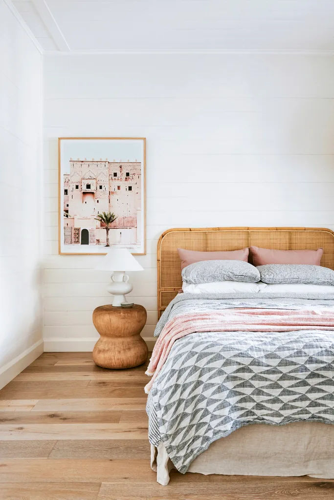 guest bedroom ideas pink and rattan