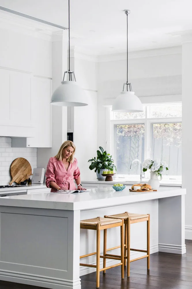 hamptons white kitchen with subway tiles