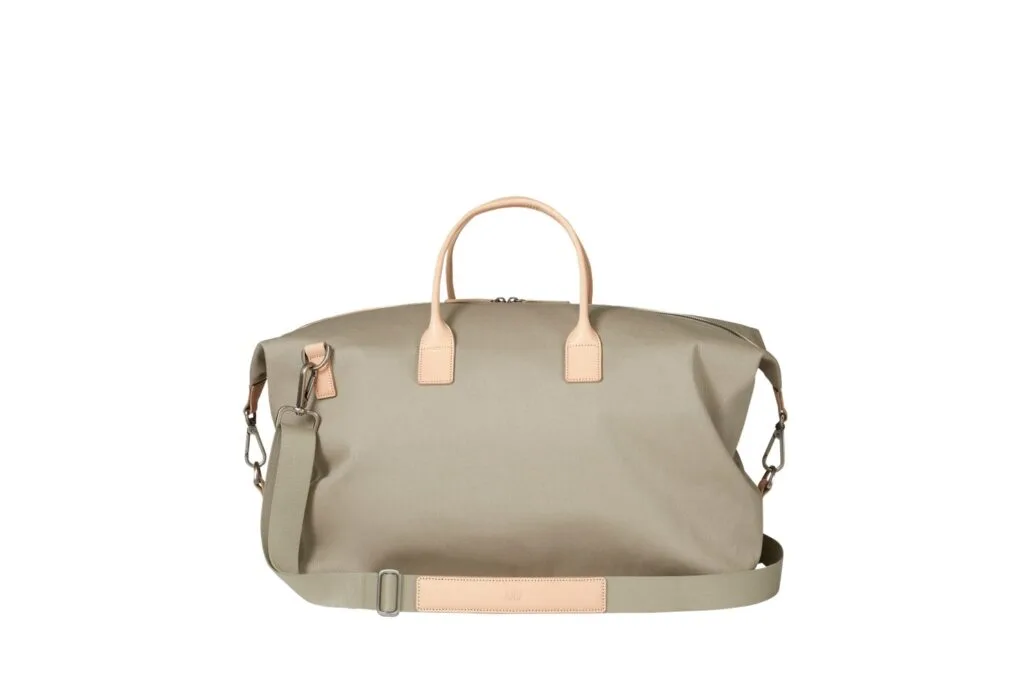 Daybreak Weekender duffel bag in Taupe_265 July