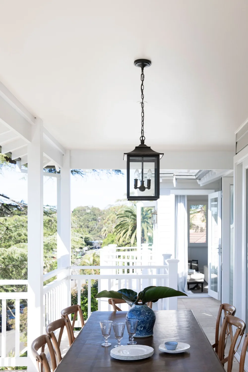 Outdoor dining area pendant