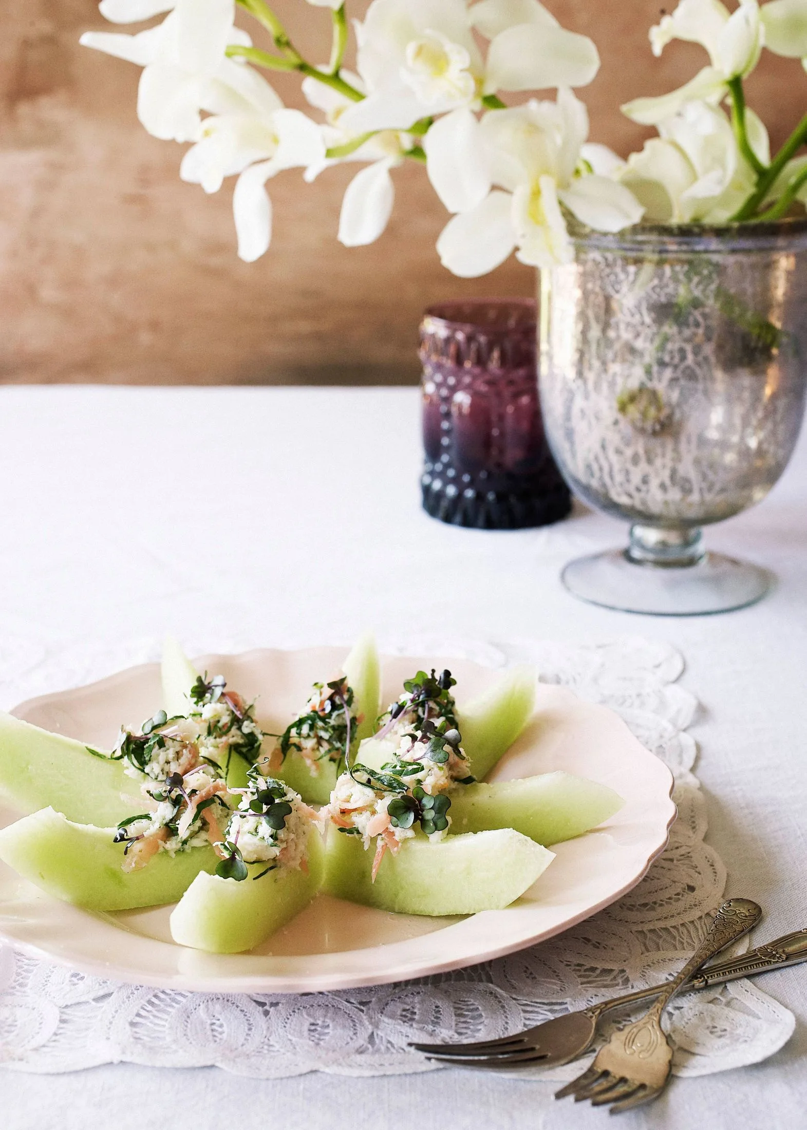 melon with crab salad