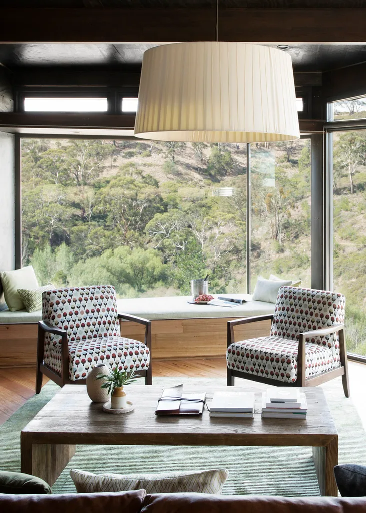 Daylesford holiday home lounge