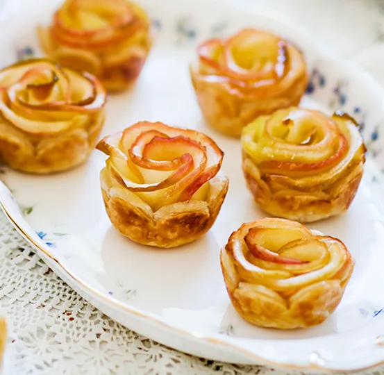 Apple rosebud tarts