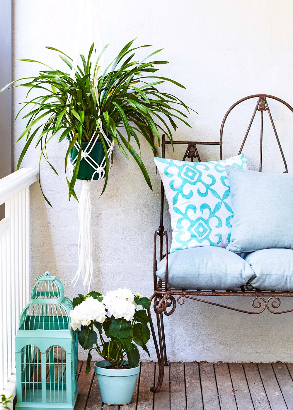Outdoors in style | Home Beautiful Magazines Australia