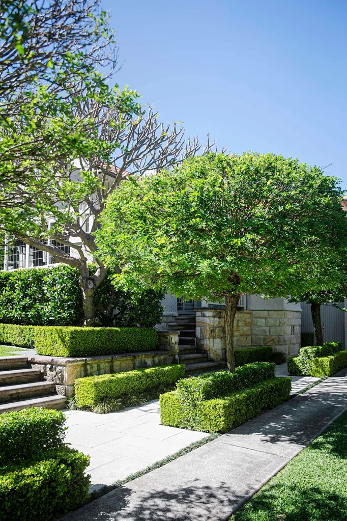 The welcoming from entrance of the Beretta home