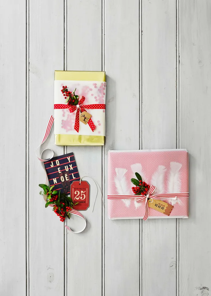 Christmas gift wrap