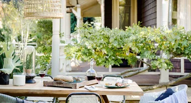 9 tips for outdoor entertaining