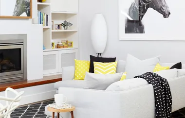 An elegant beachside home with a splash of colour