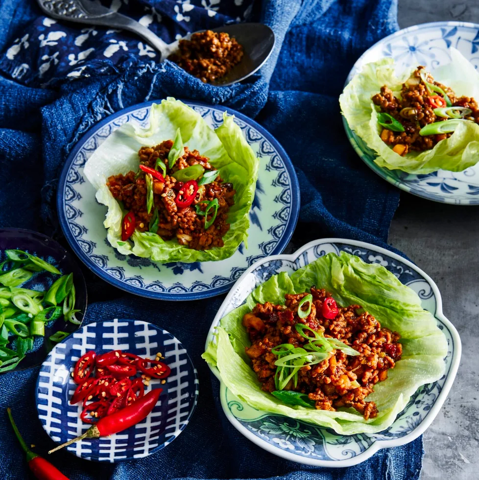 san choy bow in lettuce cups in bowls