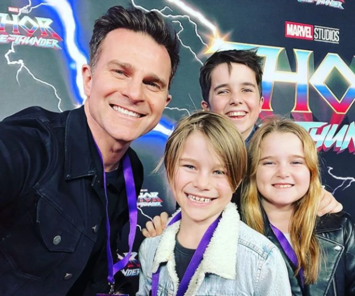 david campbell and his kids 