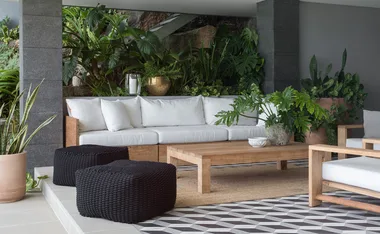 Expert hacks for creating the perfect outdoor living area