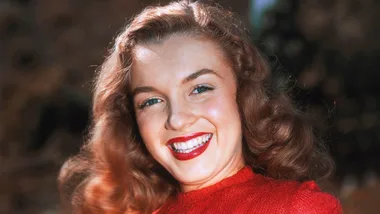 Why you should be putting on some red lipstick right now