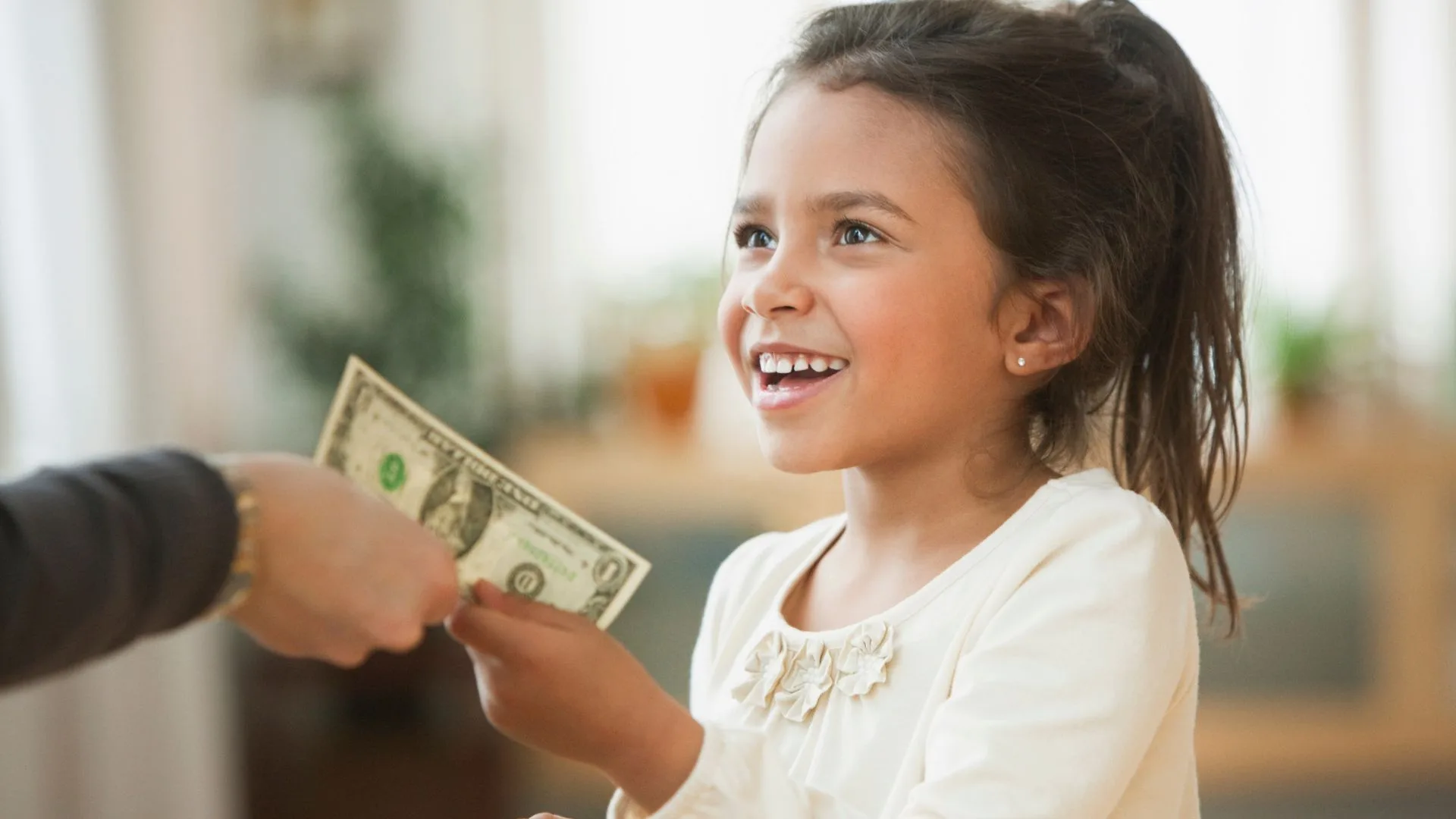 How to teach kids about money