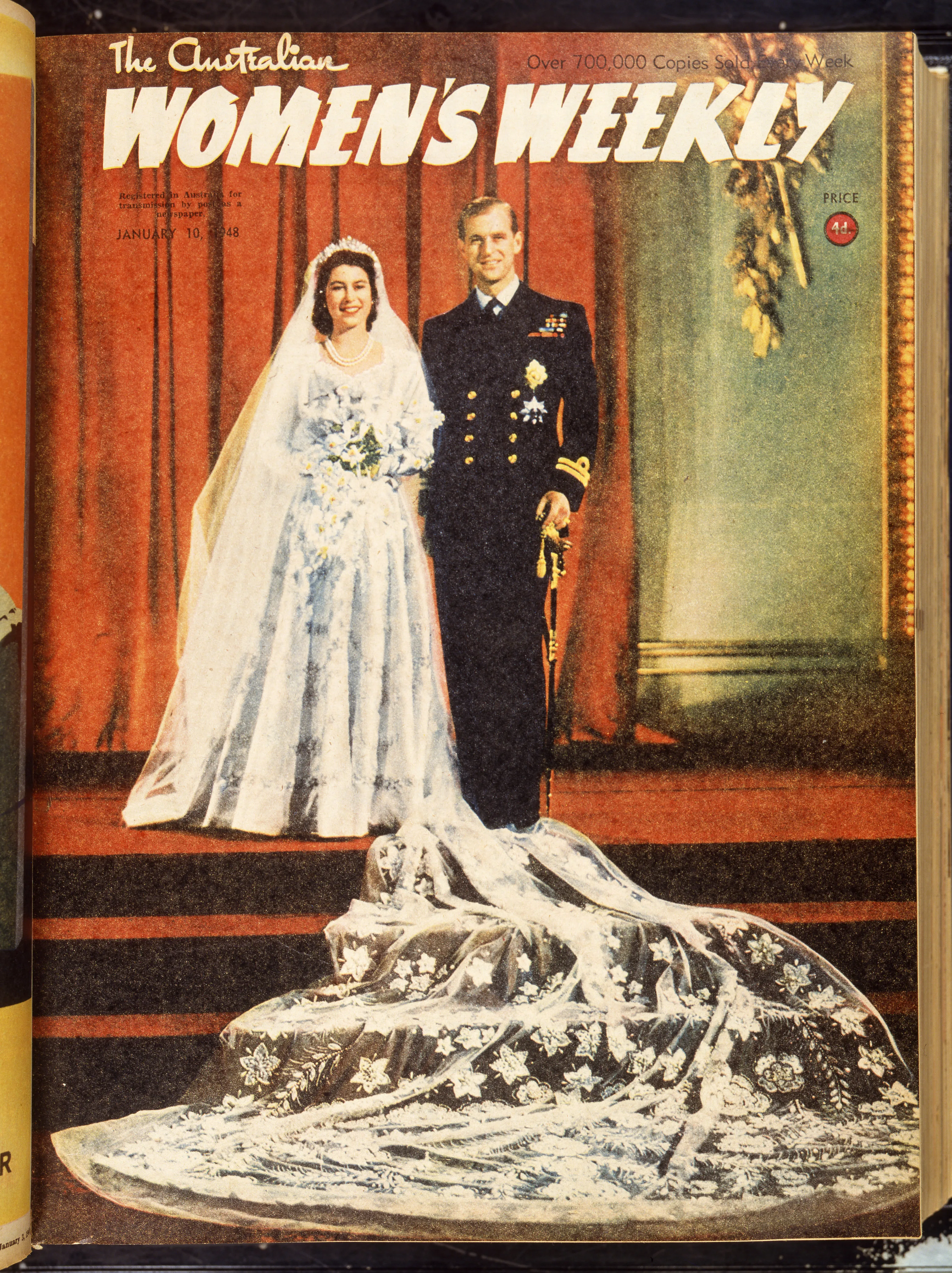 The Queen on the cover of The Australian Women's Weekly