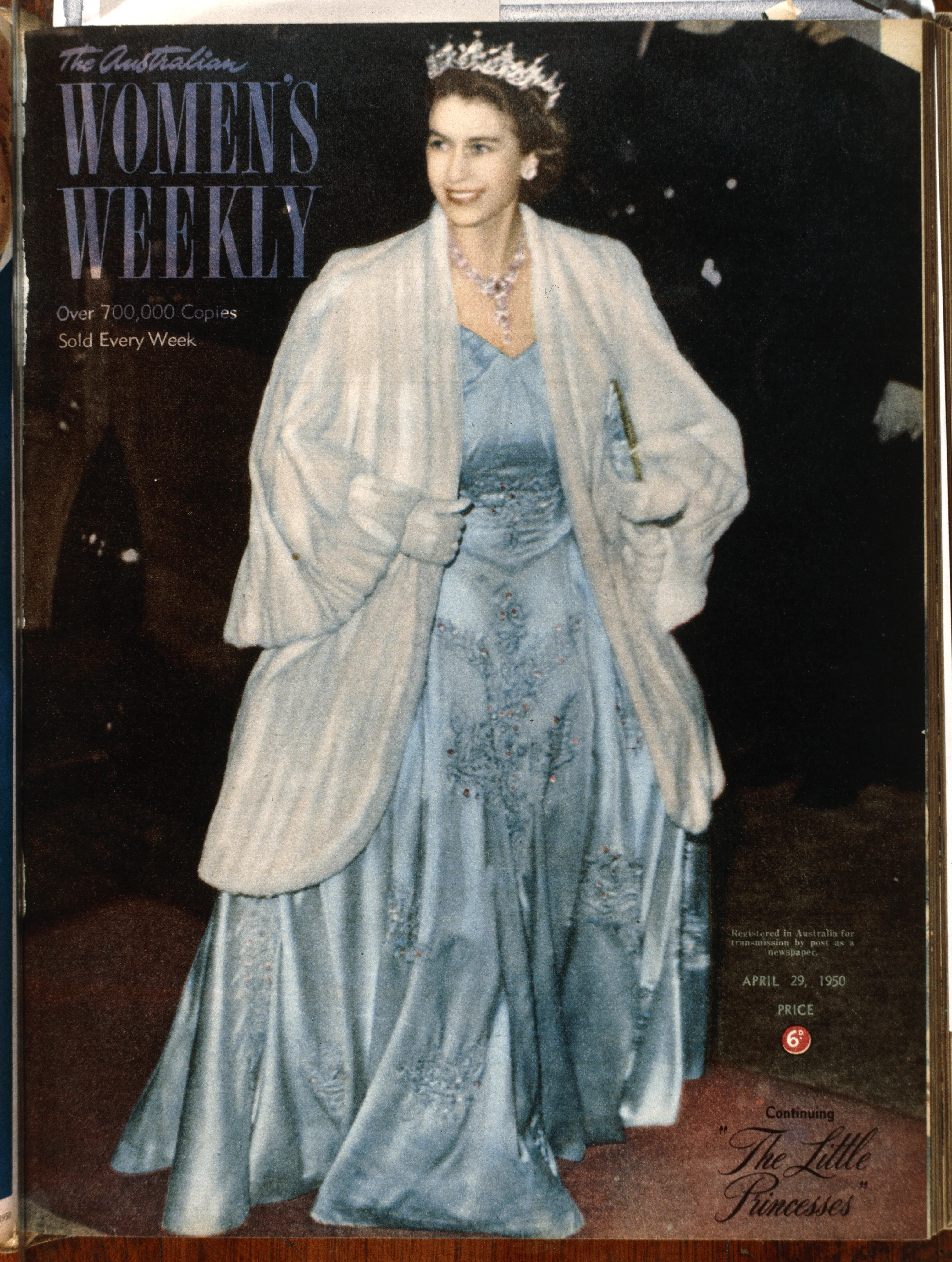 The Queen on the cover of The Weekly