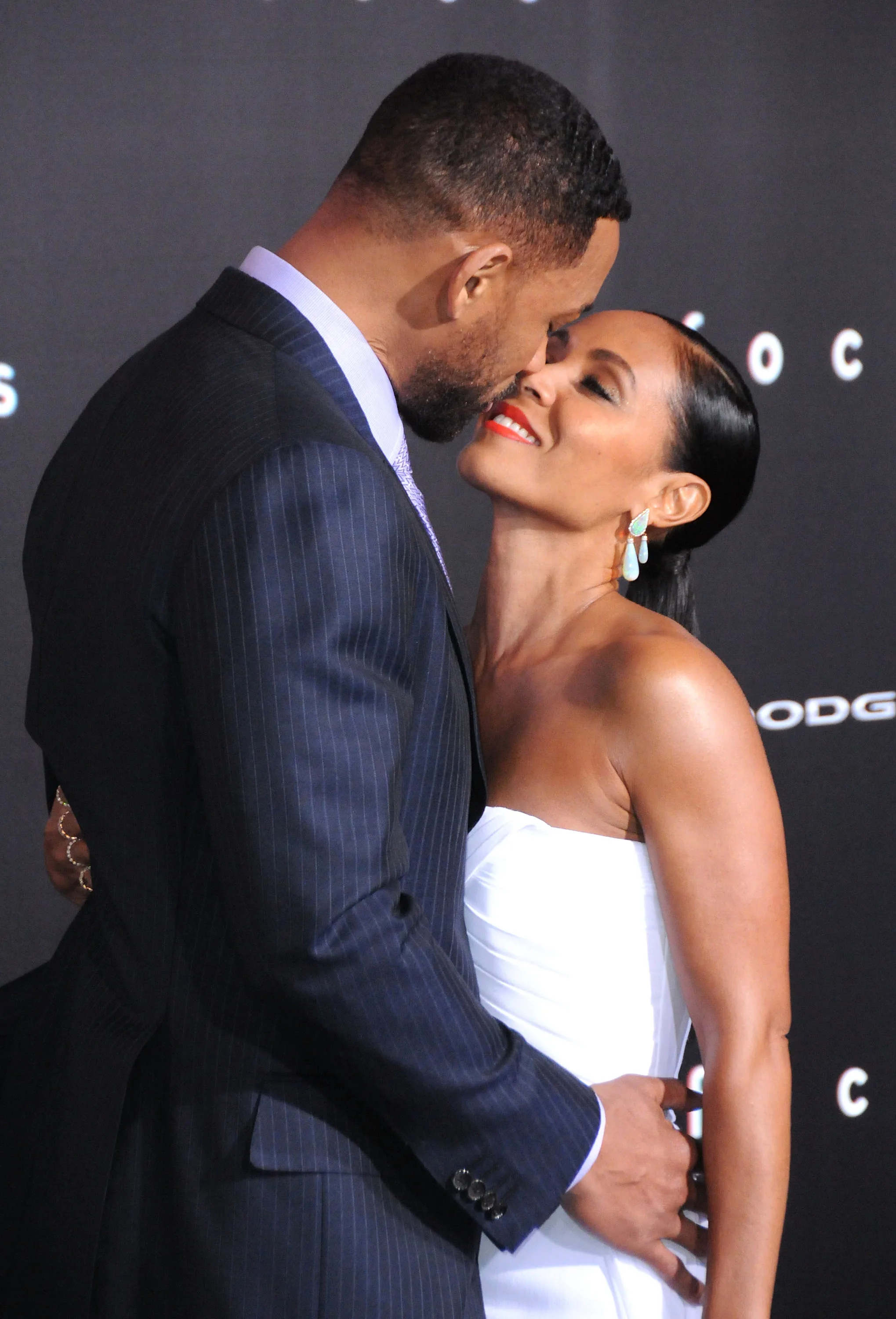 HOLLYWOOD, CA - FEBRUARY 24:  (L-R) Actor Will Smith and actress Jada Pinkett Smith arrive at the Los Angeles World Premiere Of Warner Bros. Pictures 'Focus' at TCL Chinese Theatre on February 24,2015 in Hollywood, California.  (Photo by Barry King/FilmMagic)