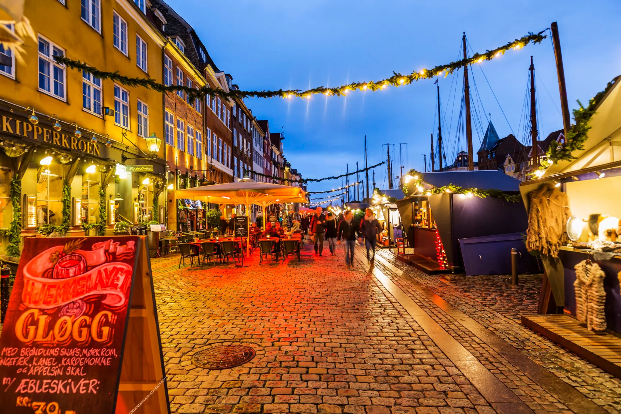 10 White Christmas Holiday Destinations to Visit