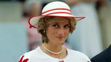 You can now stay at Princess Diana’s childhood home and final resting place, Althorp Estate