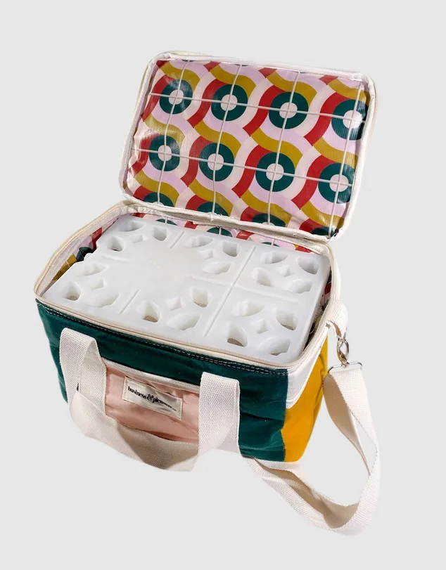 ice pack in cooler bag
