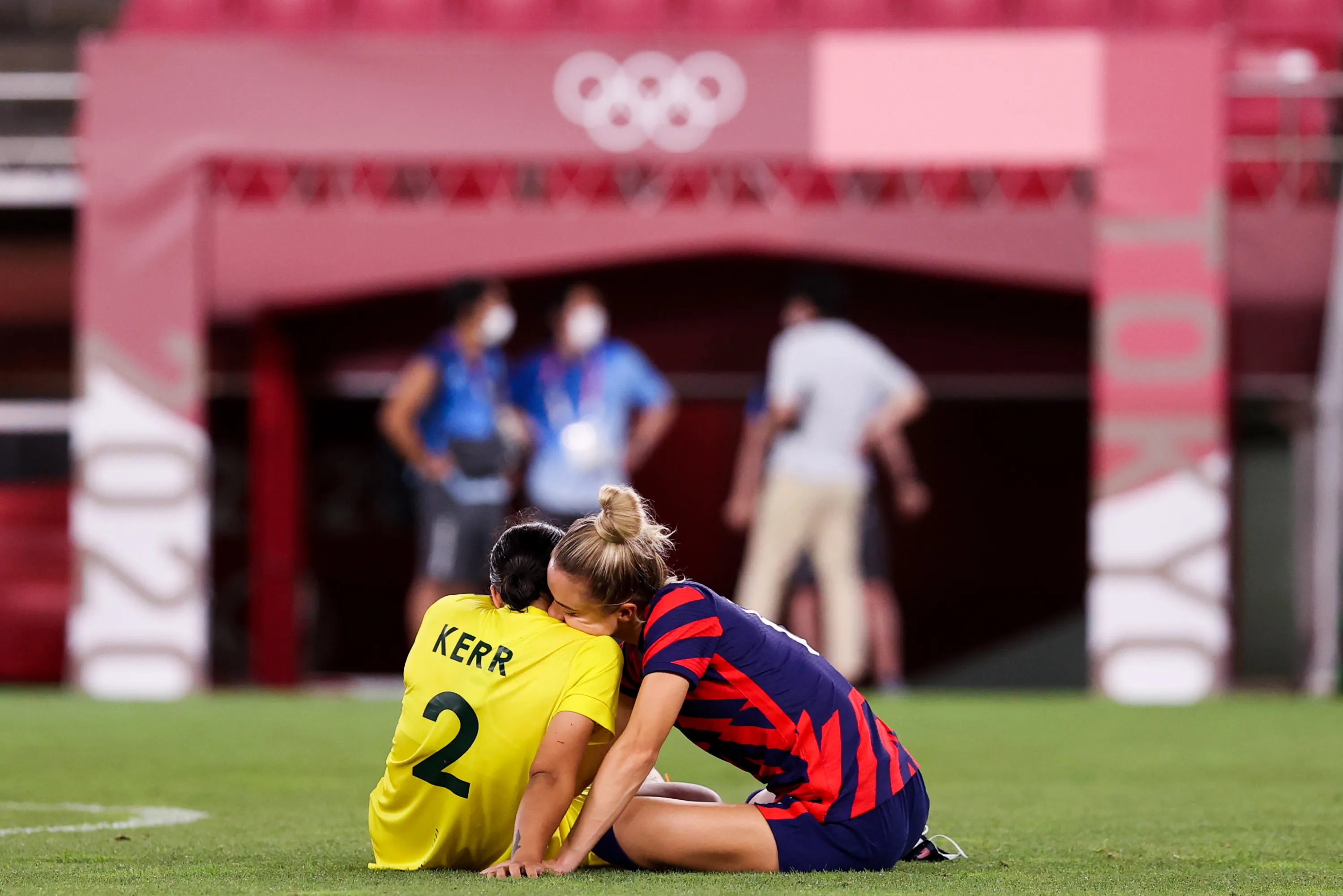 Sam Kerr relationship Kristie Mewis