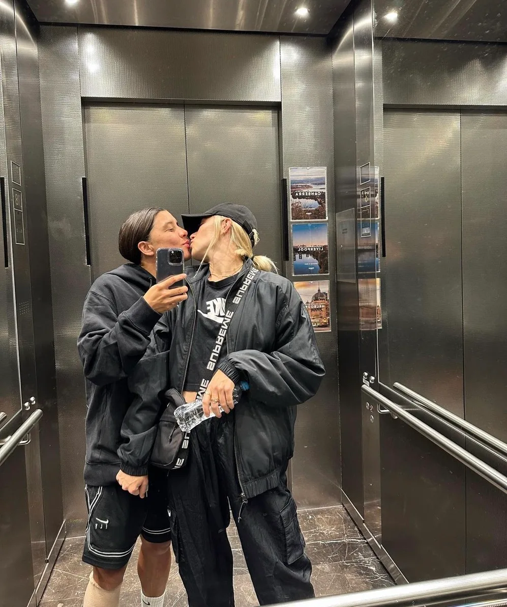 Sam Kerr and Kristie Mewis