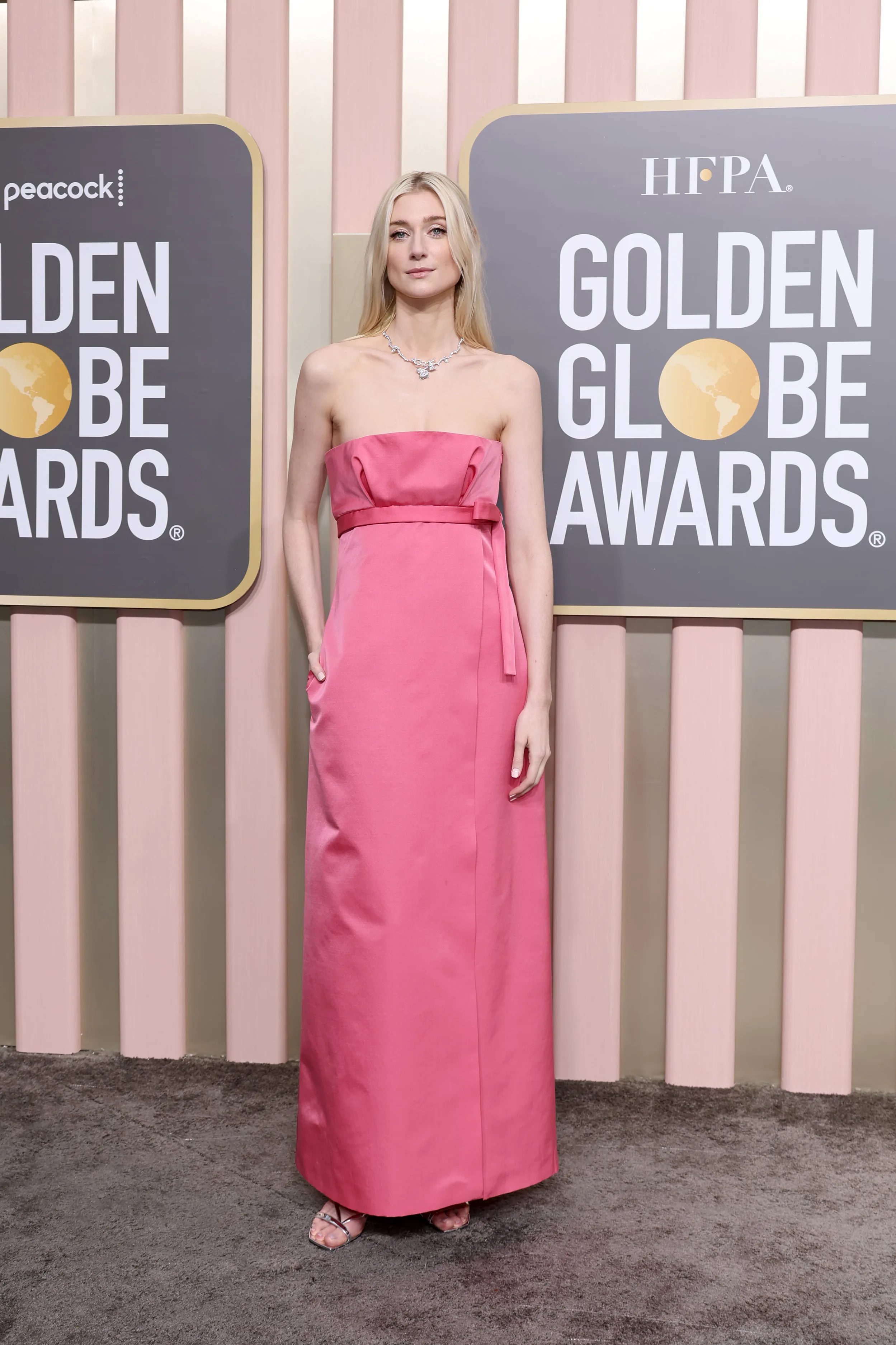 elizabeth debicki won at the 2024 golden globes