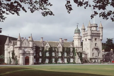 balmoral castle accommodation