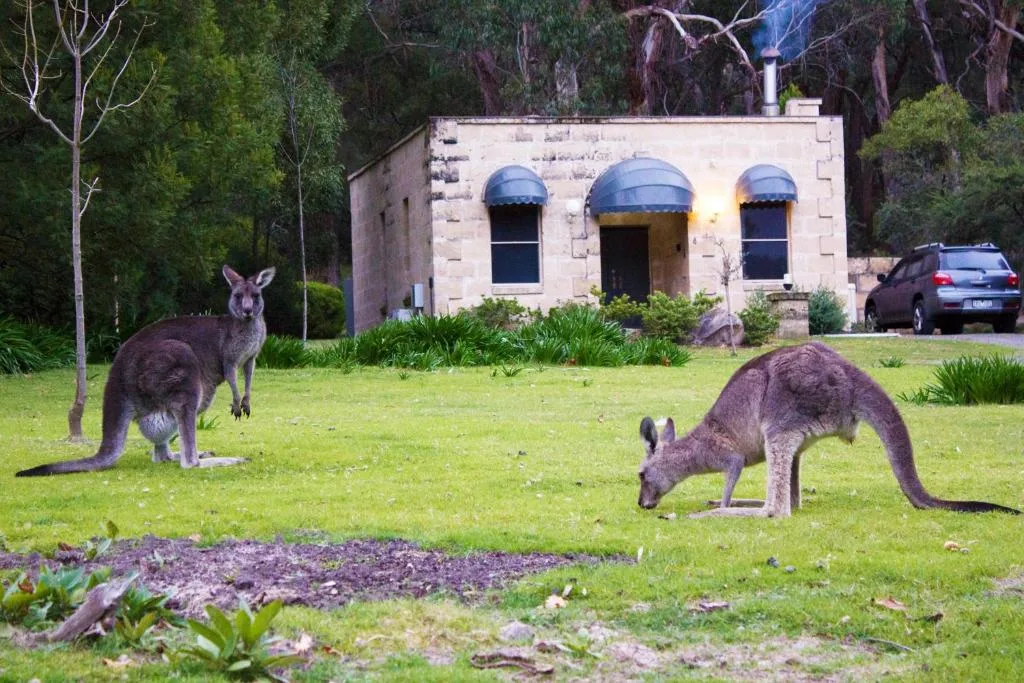 romantic getaways Victoria