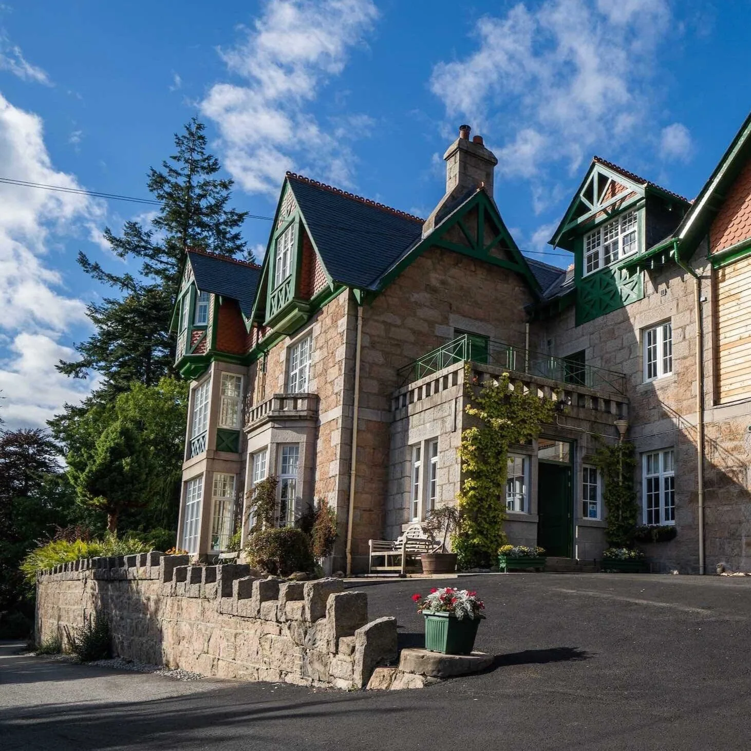 Balmoral castle accommodation