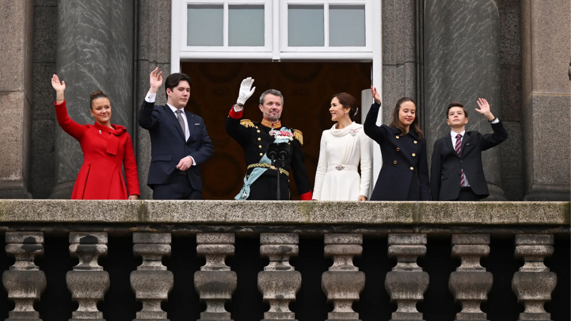 The new Queen and King and their children.