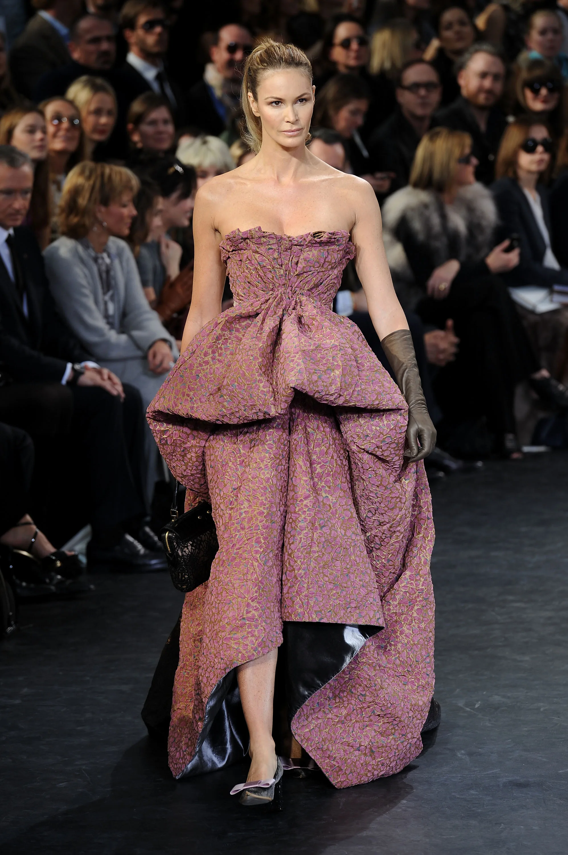 Melbourne Fashion Festival Elle Macpherson