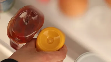 how to store condiments