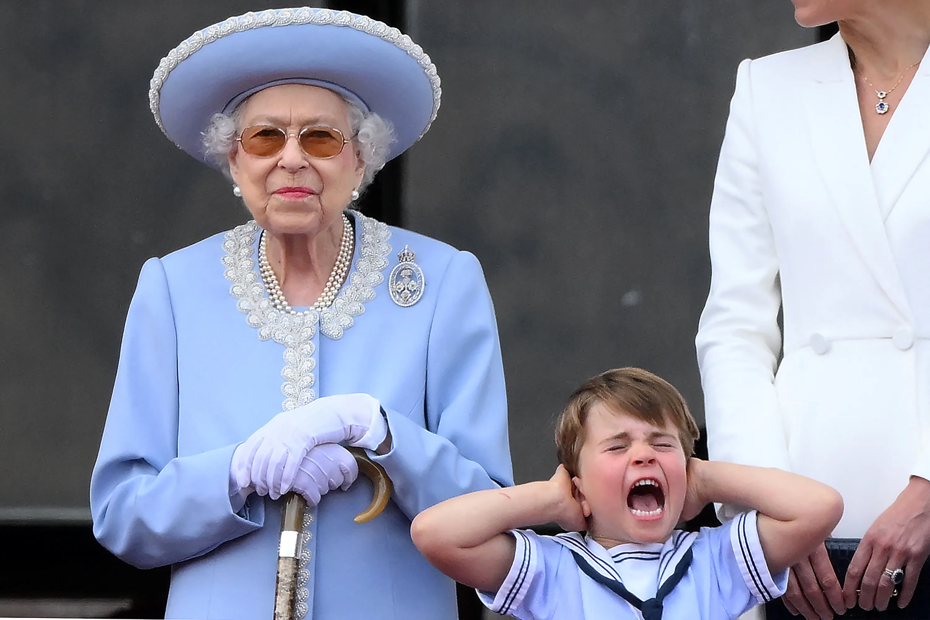 queen elizabeth and louis