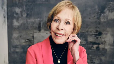 EXCLUSIVE: Carol Burnett talks work, famous friends and the importance of giving back