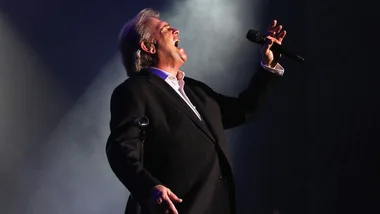 John Farnham is set to tell his own story in upcoming memoir