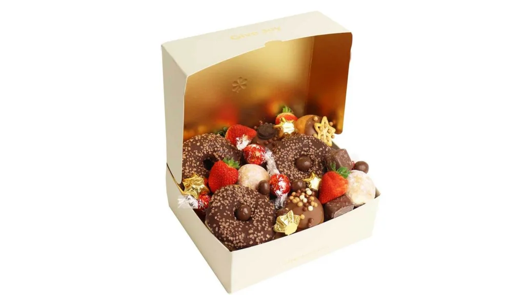 The Milk Chocolate Dessert Box from Edible Blooms is a delicious last-minute gift.