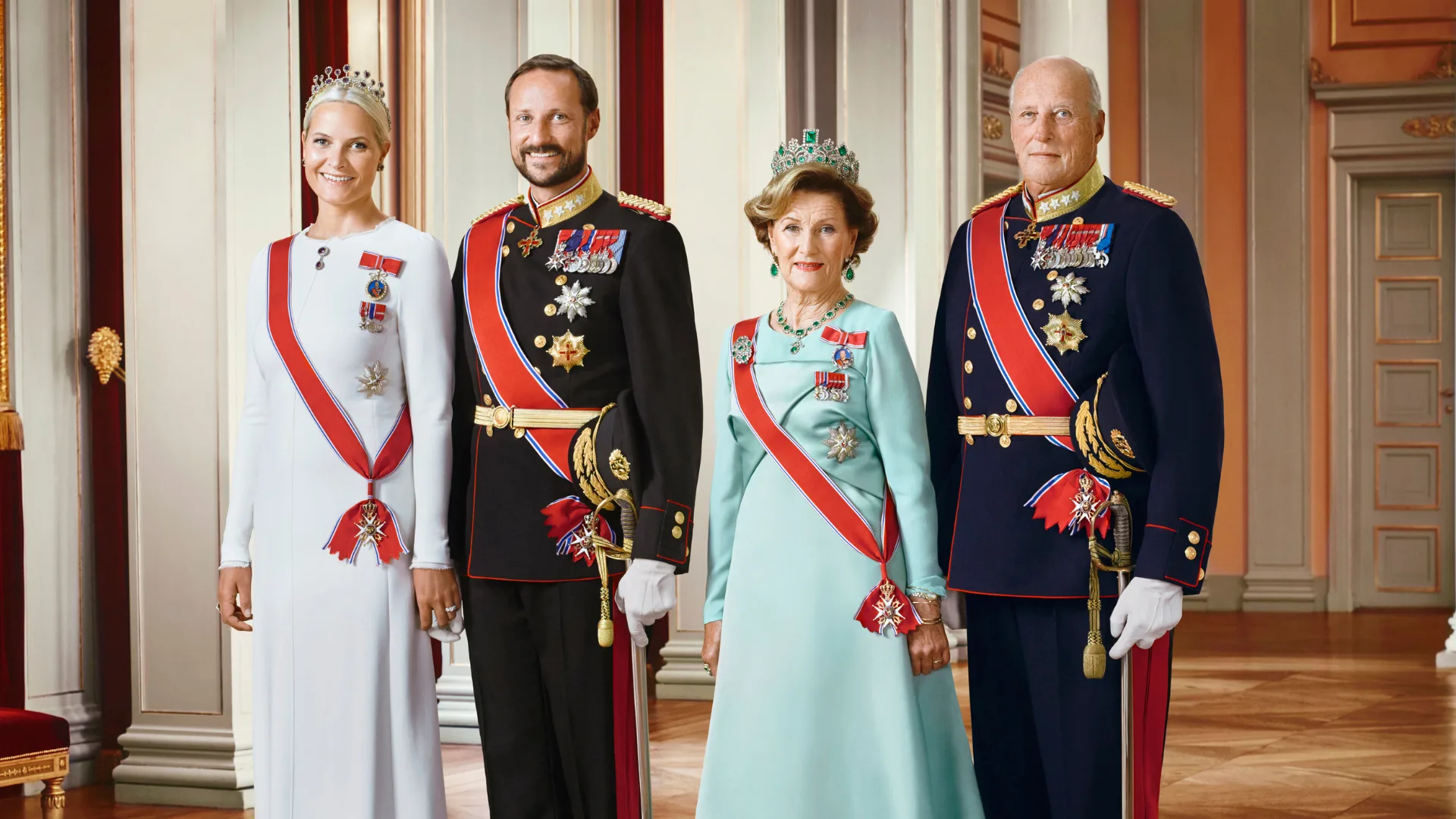 everything-to-know-about-the-norwegian-royal-family-aww