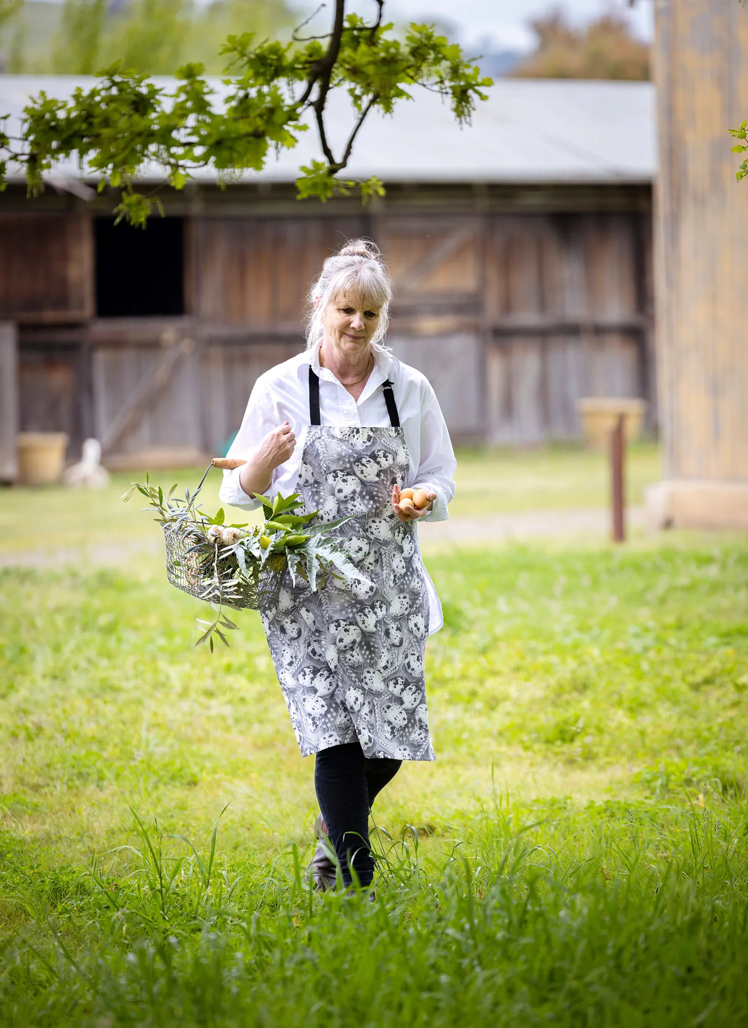 Cathy Hamilton had a career change from farmer to artist. 