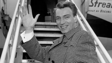 Remembering the Australian country singing legend, Frank Ifield