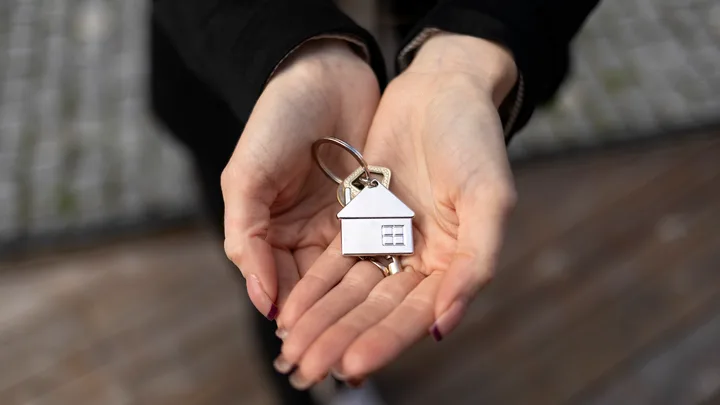 There are different strategies that can help reduce home loans in the short and long term.